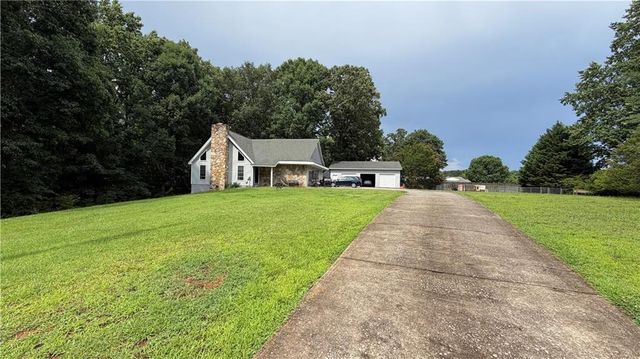 209 Hiram Way, Hiram, GA 30141