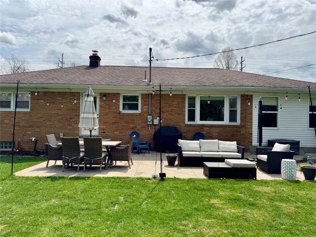 1142 W GORE Road, Erie, PA 16509
