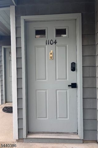 1104 Woodbridge Commons Way 1104, Woodbridge Twp., NJ 08830