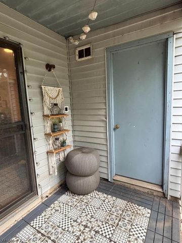 1104 Woodbridge Commons Way 1104, Woodbridge Twp., NJ 08830