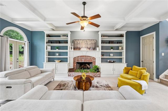 218 Lily Cove Drive, Loganville, GA 30052