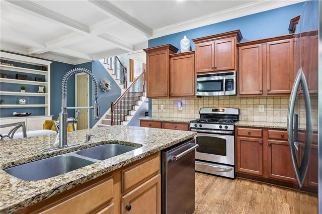 218 Lily Cove Drive, Loganville, GA 30052