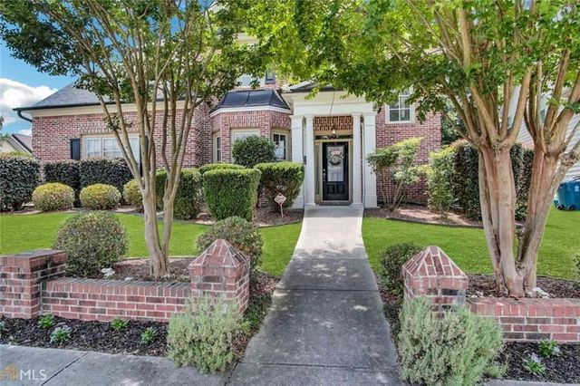 218 Lily Cove Drive, Loganville, GA 30052