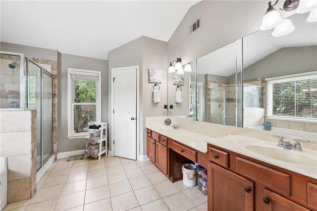 218 Lily Cove Drive, Loganville, GA 30052
