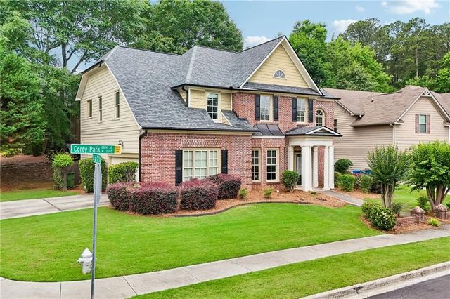 218 Lily Cove Drive, Loganville, GA 30052