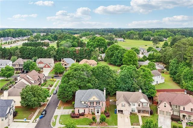 218 Lily Cove Drive, Loganville, GA 30052