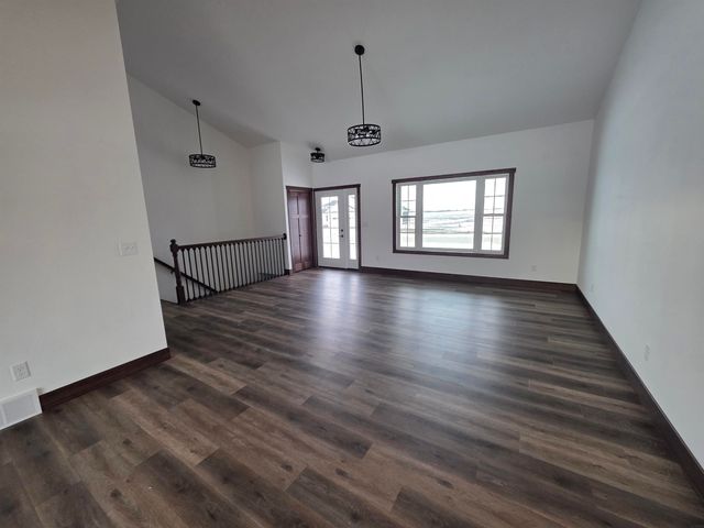 1013 Jerry Lane, Manchester, IA 52057