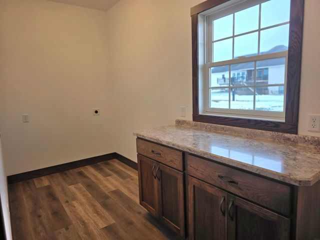 1013 Jerry Lane, Manchester, IA 52057