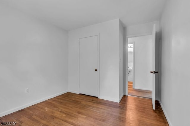 79 Dean Rd, Mendham Boro, NJ 07945