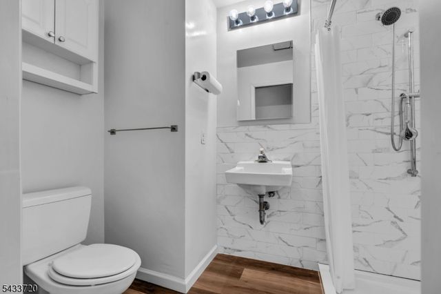 79 Dean Rd, Mendham Boro, NJ 07945