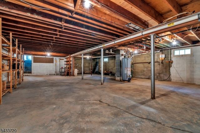79 Dean Rd, Mendham Boro, NJ 07945