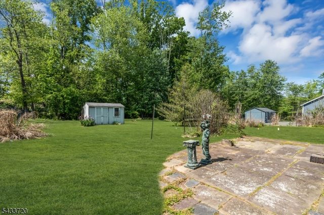 79 Dean Rd, Mendham Boro, NJ 07945