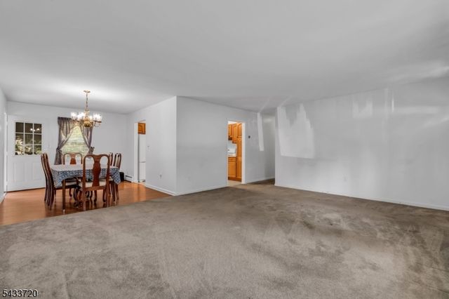 79 Dean Rd, Mendham Boro, NJ 07945
