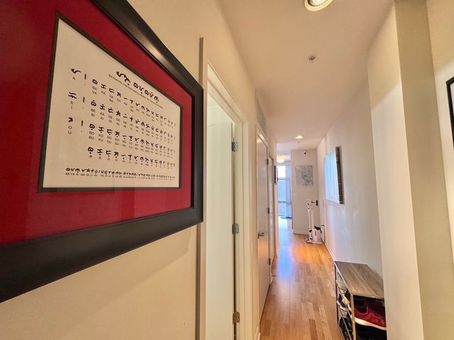 1740 Oak Avenue 409, Evanston, IL 60201