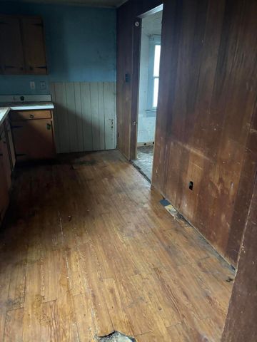 2928 Woodrow Avenue, Michigan City, IN 46360