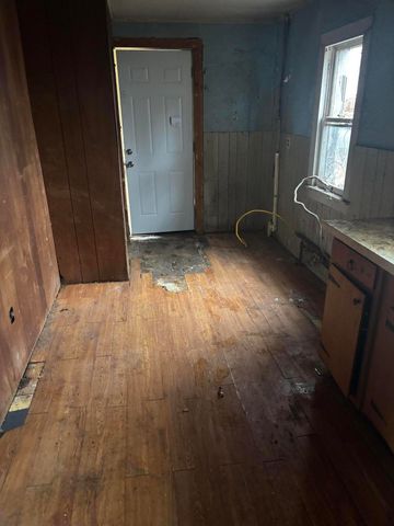 2928 Woodrow Avenue, Michigan City, IN 46360