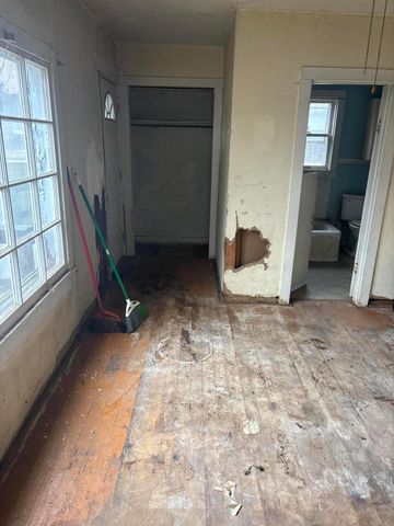 2928 Woodrow Avenue, Michigan City, IN 46360