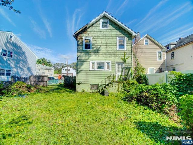 181 Berdan Place, Hackensack, NJ 07601