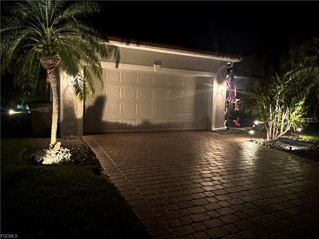 2128 CAPE HEATHER CIRCLE, Cape Coral, FL 33991