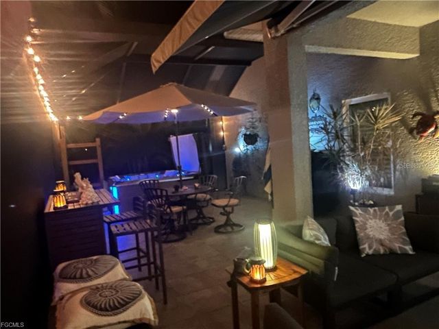 2128 CAPE HEATHER CIRCLE, Cape Coral, FL 33991