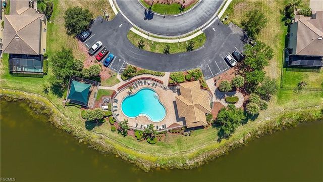 2128 CAPE HEATHER CIRCLE, Cape Coral, FL 33991