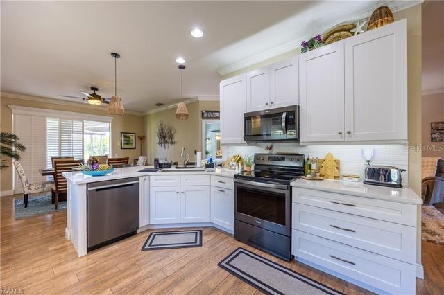 2128 CAPE HEATHER CIRCLE, Cape Coral, FL 33991