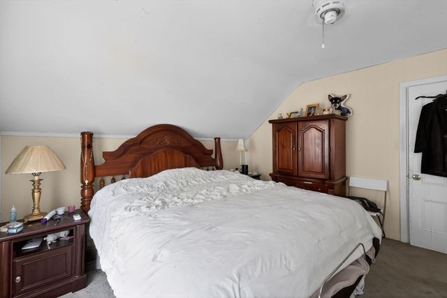 227 E Main St, Middleboro, MA 02346