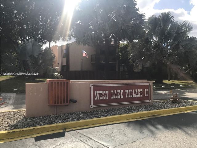 460 W Park Drive 207, Miami, FL 33172