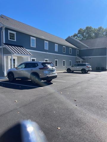 176 Wales 6, Abington, MA 02351