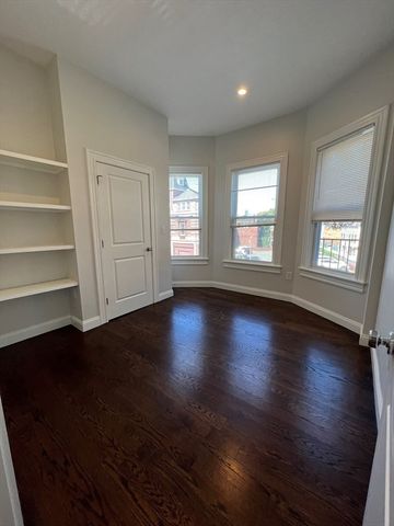 118 Dorchester Street 2, Boston, MA 02127
