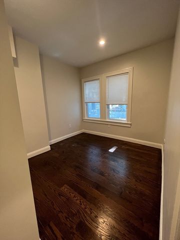 118 Dorchester Street 2, Boston, MA 02127