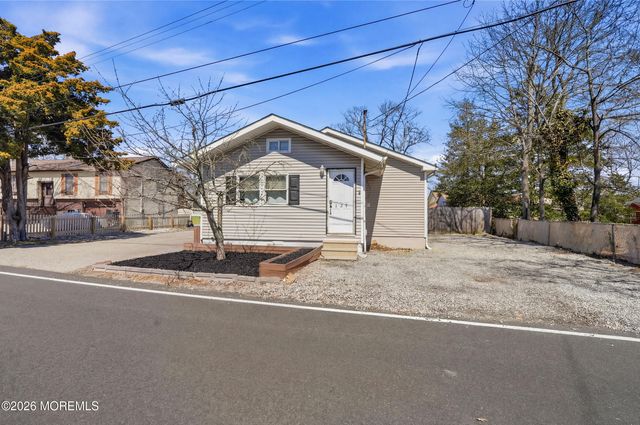 129 E Long Branch Avenue, Ocean Gate, NJ 08740