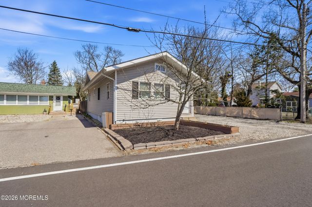 129 E Long Branch Avenue, Ocean Gate, NJ 08740