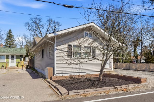 129 E Long Branch Avenue, Ocean Gate, NJ 08740