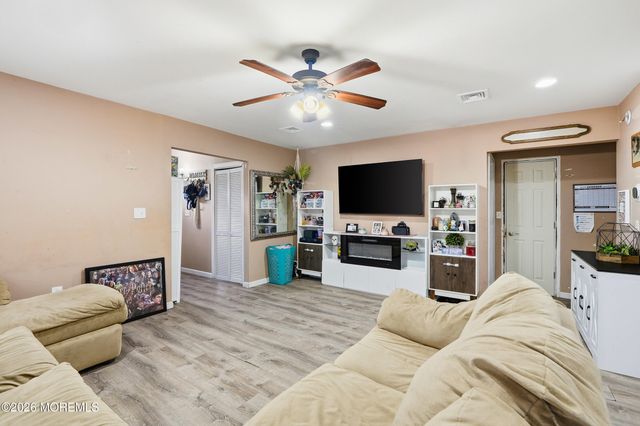 129 E Long Branch Avenue, Ocean Gate, NJ 08740