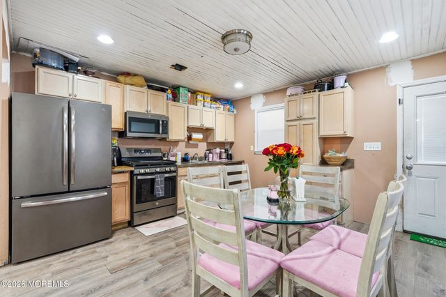 129 E Long Branch Avenue, Ocean Gate, NJ 08740