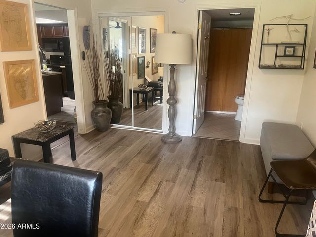 10330 W THUNDERBIRD Boulevard C104, Sun City, AZ 85351