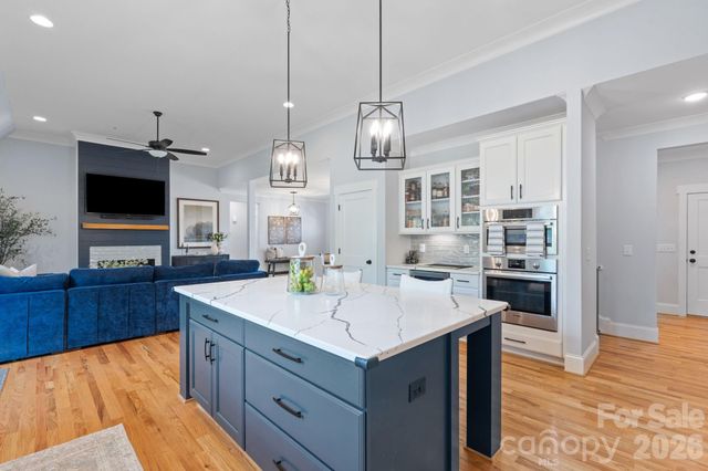 7412 Kingsley Place, Stokesdale, NC 27357