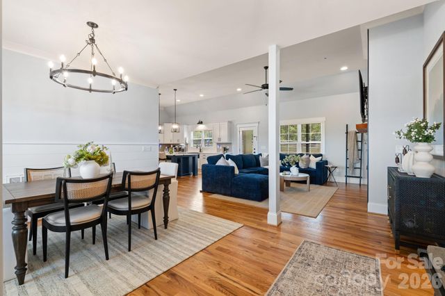 7412 Kingsley Place, Stokesdale, NC 27357