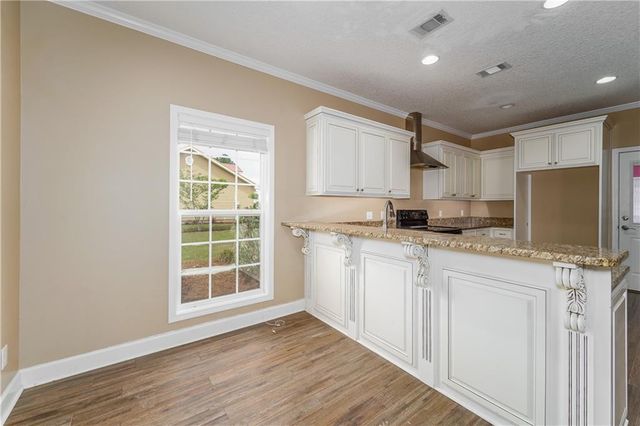 6656 Pine Ridge Circle, Blackshear, GA 31516