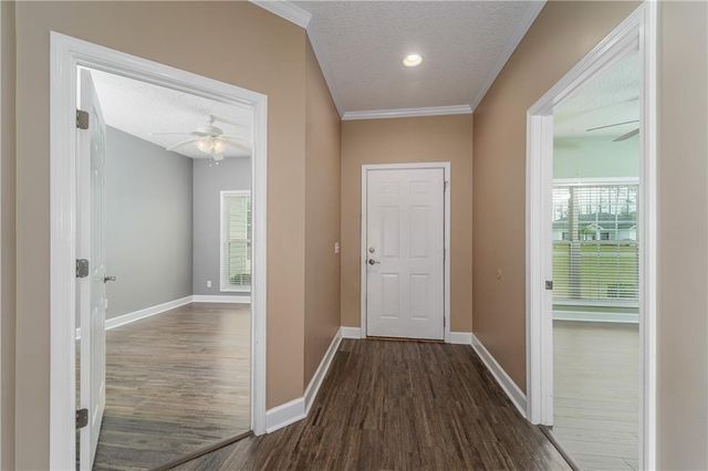 6656 Pine Ridge Circle, Blackshear, GA 31516