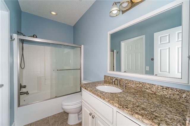 6656 Pine Ridge Circle, Blackshear, GA 31516