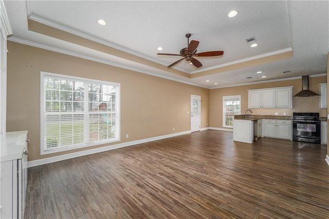 6656 Pine Ridge Circle, Blackshear, GA 31516