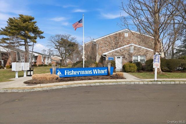 204 Millard Avenue 204, West Babylon, NY 11704