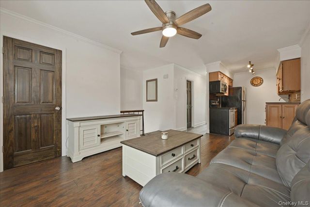 204 Millard Avenue 204, West Babylon, NY 11704