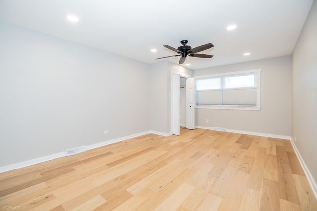 339 Lincoln Avenue, Downers Grove, IL 60515