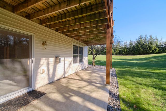 1972 Pine Ridge Drive, Manistee, MI 49660