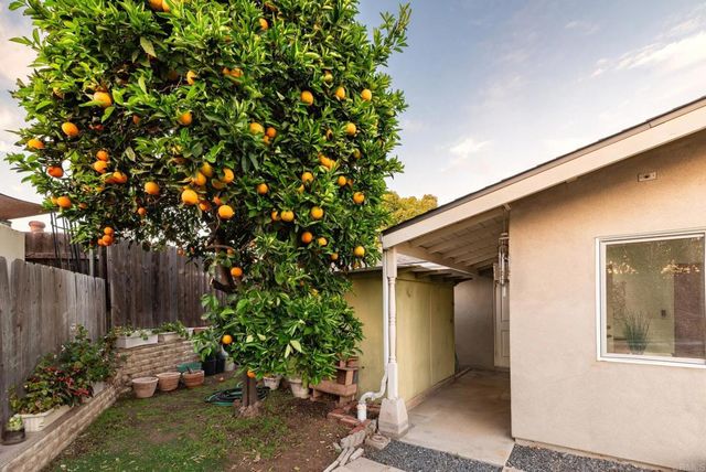 13428 Standish Drive, Poway, CA 92064