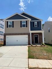 11205 Cardinal Creek Avenue, Charlotte, NC 28215