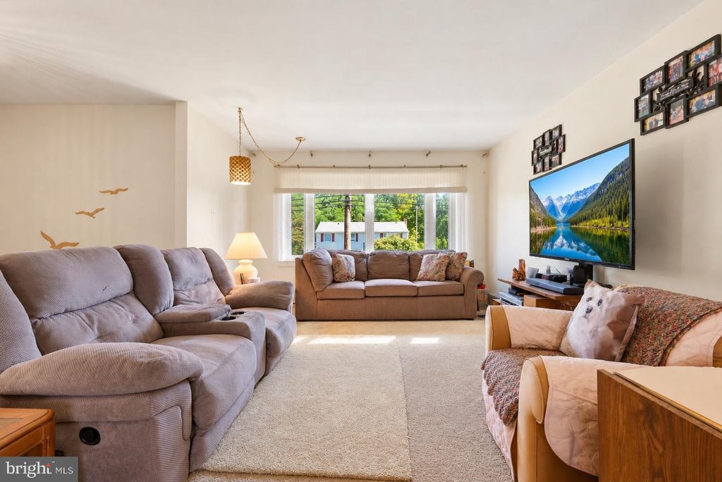 1208 SALEM RD, BURLINGTON, NJ 08016 — photo 4